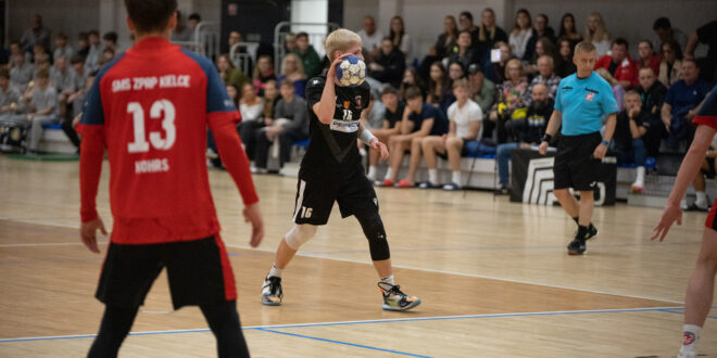 Kieleckie derby 1 Ligi gr.D [zdjęcia]
